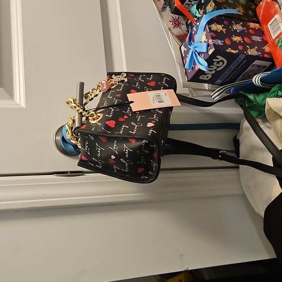 Juicy Coutour Small Black logo Chic Satchel Black Love Print Women's Bag - Picture 3 of 4